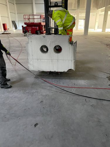 Betonschneiden und -bohren für zeitgemäße Gebäudeanpassungen